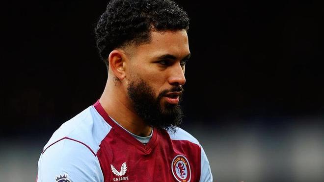 开云新版-法甲赛程吃紧，阿斯顿维拉转会期状态回暖，底气十足，身体对抗强度拉满的简单介绍